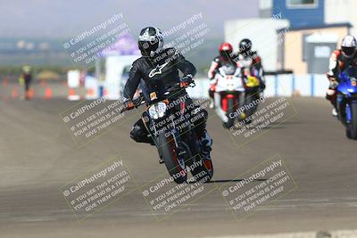 media/Sep-21-2025-TrackDaz (Sun) [[277c75b276]]/A Group/10am (Turn 1)/